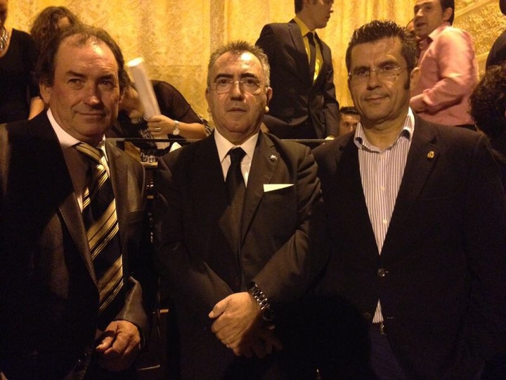 El consejero Manuel Campos asiste a la procesión de las fiestas locales de Zarzadilla de Totana (Lorca)