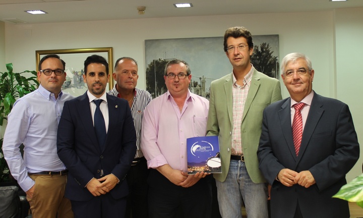 El consejero de Industria, Turismo, Empresa e Innovación se reúne con el alcalde de Jumilla