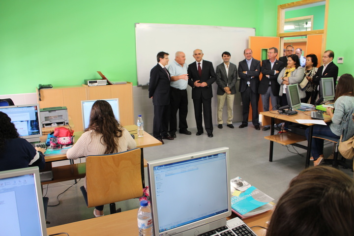 El presidente Garre inaugura el IES Ramón Arcas Meca de Lorca (3)
