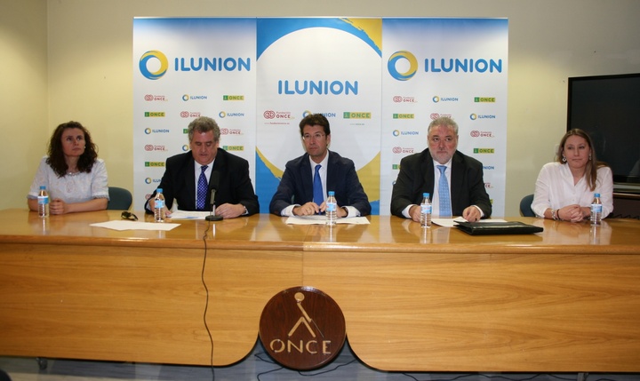 Juan Carlos Ruiz presenta la marca de la ONCE y su Fundación, ILUNION 1