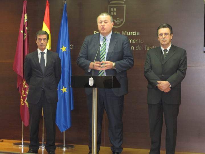 Reunión con la patronal del transporte de viajeros por carretera (2)