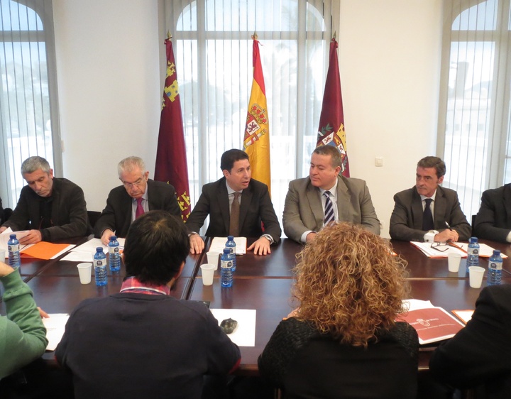 Reunión con los puertos deportivos de la Región de Murcia (1)