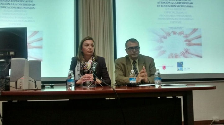 Presentación jornadas organizadas por Educación y Feaps en Cartagena