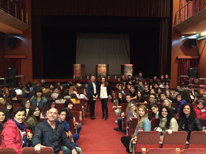 Actividades teatrales y creativas para alumnos de la Región