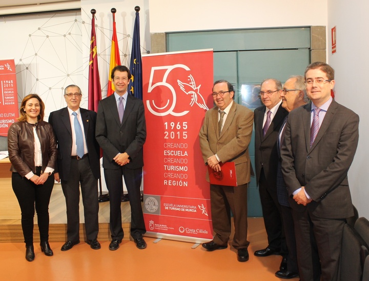 Presentación actos 50 aniversario de la Escuela Universitaria de Turismo