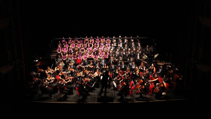 Orquesta Sinfónica de la UCAM y la Coral Discantus