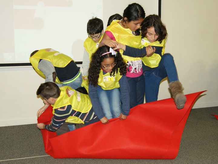 Iniciativa educativa 'Grow Up' (2)