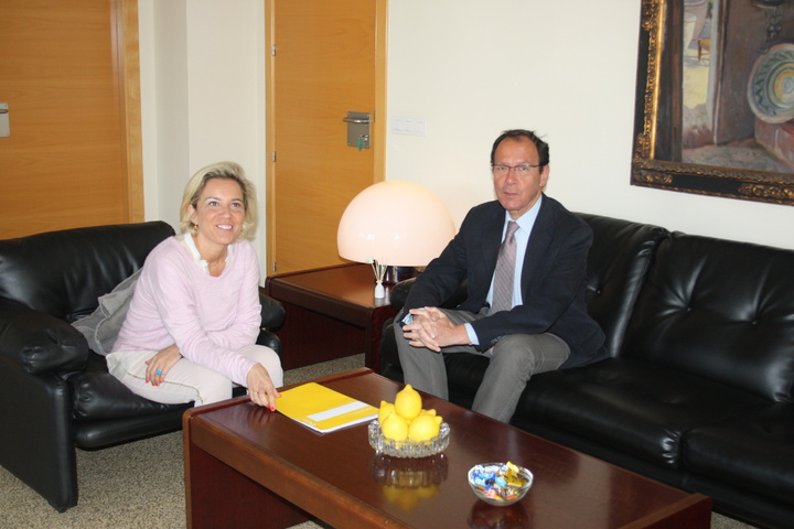 Adela Martínez-Cachá y Miguel Ángel Cámara