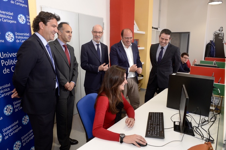Visita al Centro de Producción de Contenidos Digitales de la UPCT (Universidad Politécnica de Cartagena)