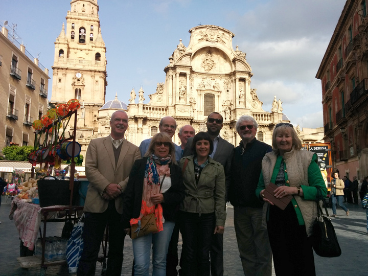 Visita de touroperadores irlandeses a la Región
