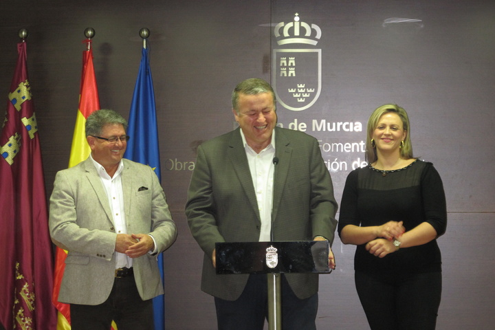 Rueda de prensa sobre la implantación del transporte a demanda
