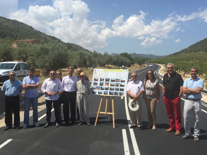 Inauguración de la carretera de Benizar (Moratalla)
