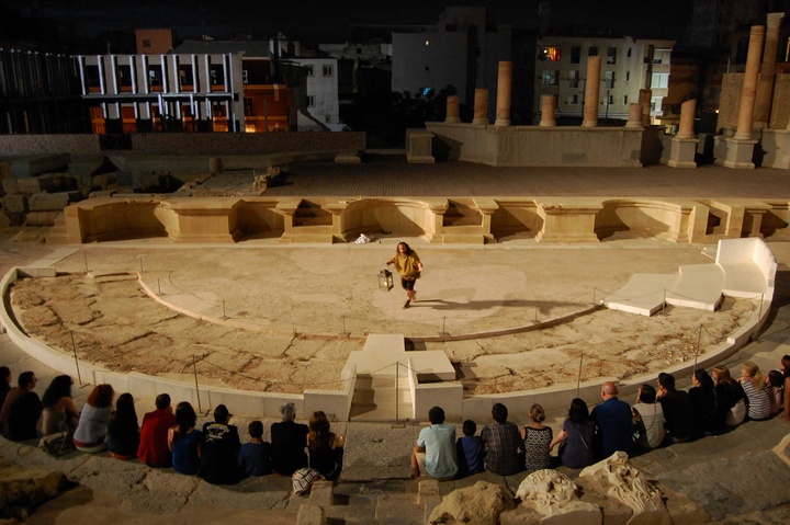 Visita nocturna teatralizada en el Museo Teatro Romano de Cartagena