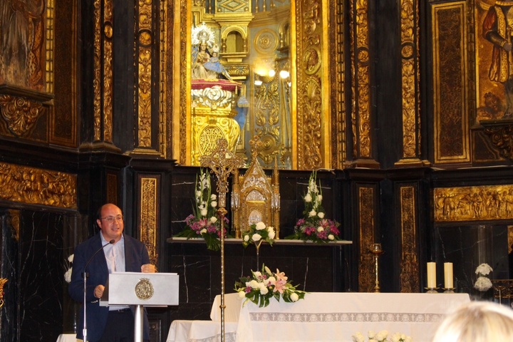 El presidente de la Comunidad durante el pregón de la 'Feria Chica' de Lorca.