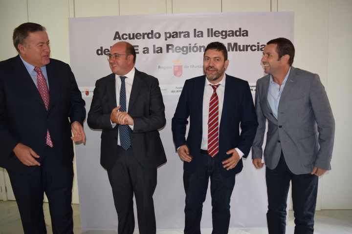 Acuerdo para la llegada del AVE a la Región de Murcia (2)