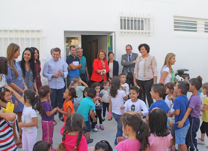 Educación mejora y amplía los cuatro colegios de Puerto Lumbreras que ya se encuentran todos conectados a una guardería pública / 3