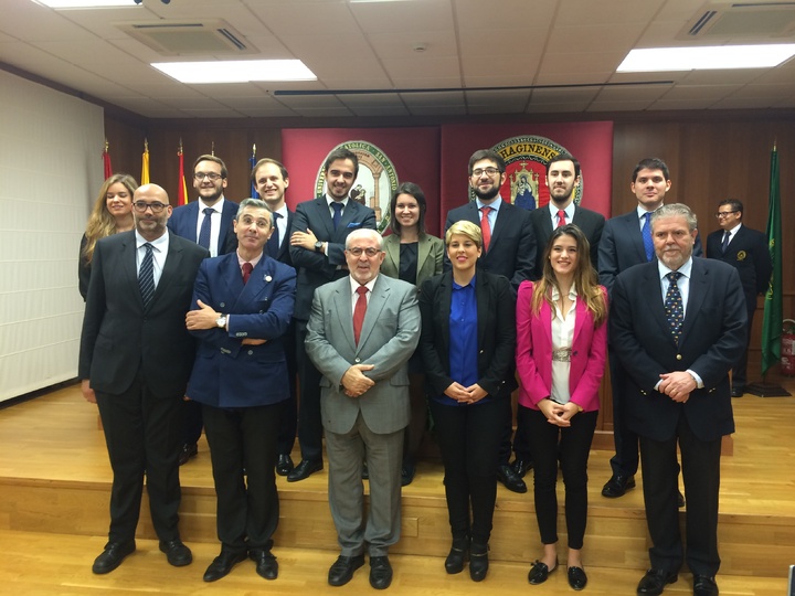Presentación del Club de Debate Universitario de la UCAM