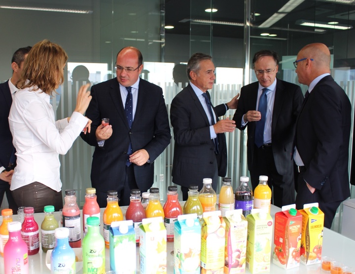 Visita a AMC Juices S.L., filial holandesa de la empresa murciana AMC Group