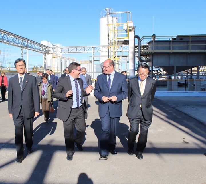 Visita a la planta que la empresa Takasago tiene en la pedanía murciana de El Palmar (1)