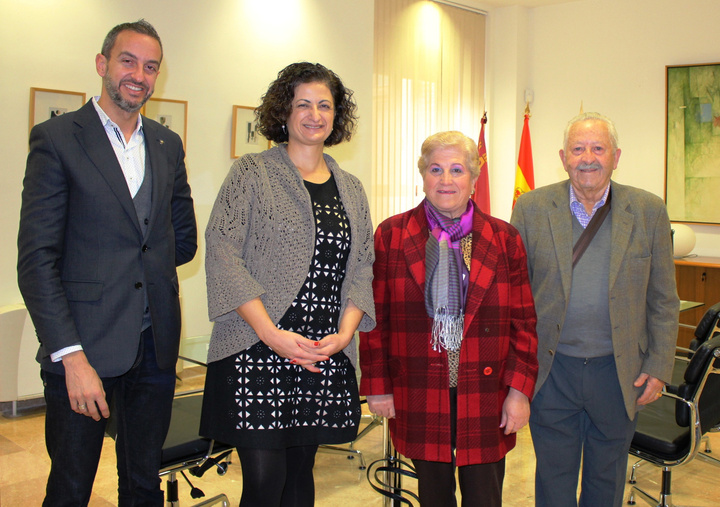 Reunión entre la consejera de Presidencia y la presidenta de la Casa Regional de Aragón