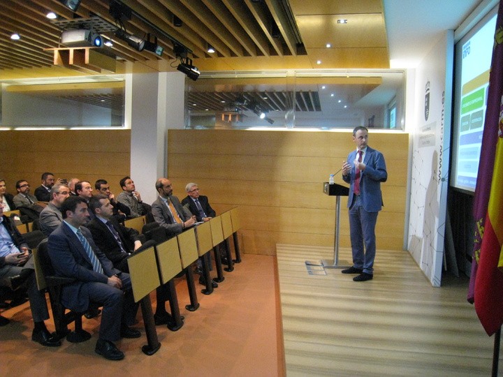 Presentación a Adimur, Asociación de Directivos de la Región de Murcia, de las líneas estratégicas del Instituto de Fomento