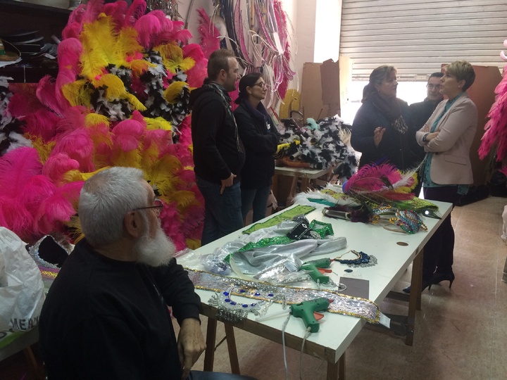 Visita al taller de la Comparsa Salgueiro de Cartagena