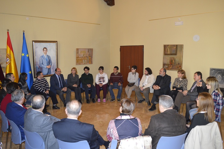Alumnos con discapacidad intelectual realizarán prácticas en la Comunidad (3)