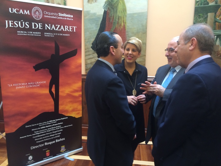 Presentación del drama sacro 'Jesús de Nazaret'
