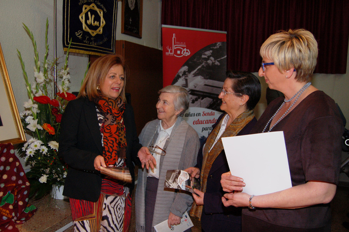 La consejera de Educación inaugura las actividades del 50 aniversario del Colegio Senda-Fuensanta de Murcia I