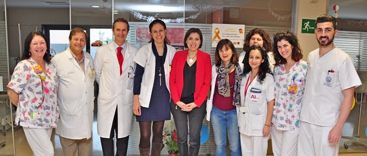 Visita al Hospital de Día de Oncología Pediátrica de la Arrixaca