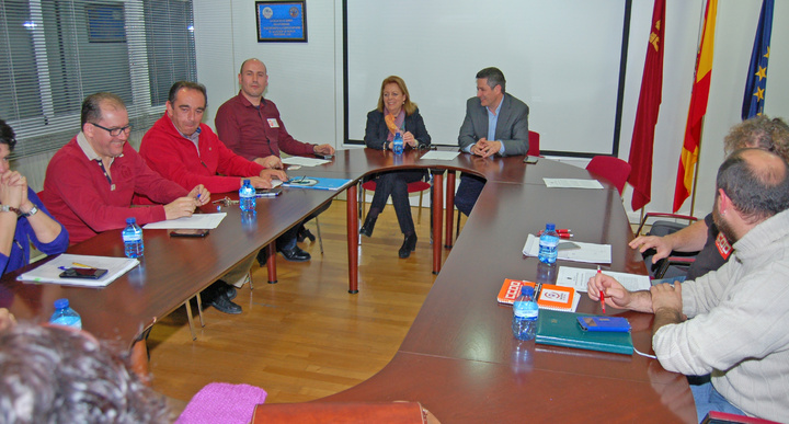 Gobierno regional y sindicatos acuerdan por unanimidad los nuevos criterios para los interinos docentes