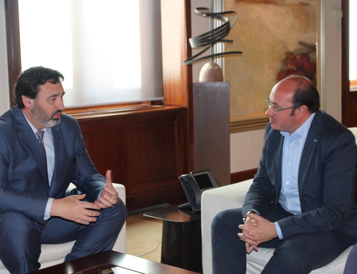 El presidente de la Comunidad se reúne con el presidente de la Asociación de Empresas de Medio Ambiente de la Región