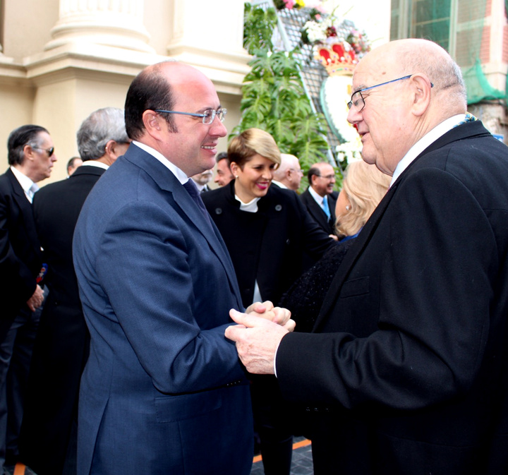 El presidente de la Comunidad asiste a la festividad de la patrona de Cartagena