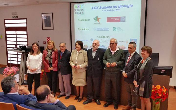 La consejera Sánchez-Mora clausuró la XXIX Semana de la Facultad de Biología de la Universidad de Murcia