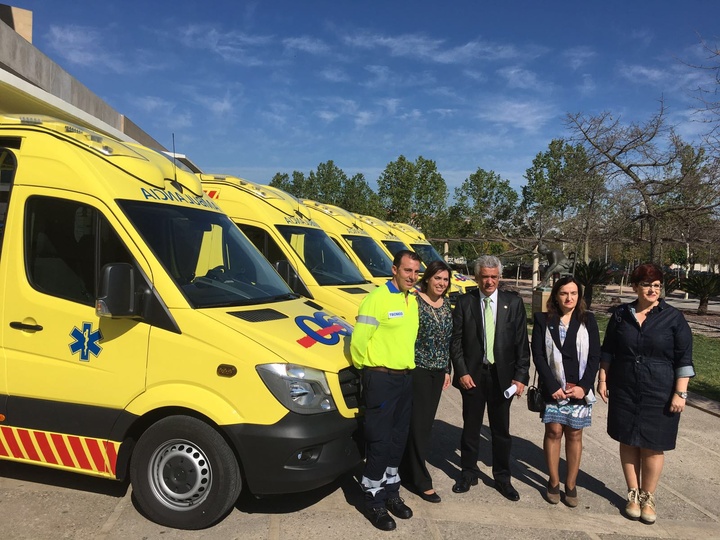 Guillen presenta las nuevas ambulancias de soporte vital avanzado del SMS