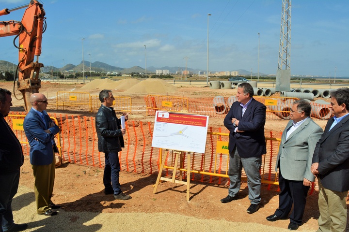 Inicio de las obras de construcción de la nueva rotonda en Cabo de Palos