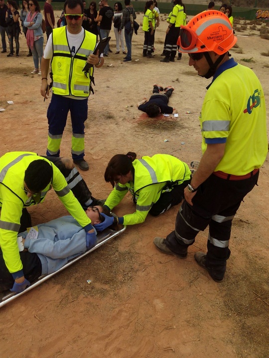 La Gerencia de Emergencias Sanitarias del 061 de la Región organiza un simulacro en el Campus de Espinardo