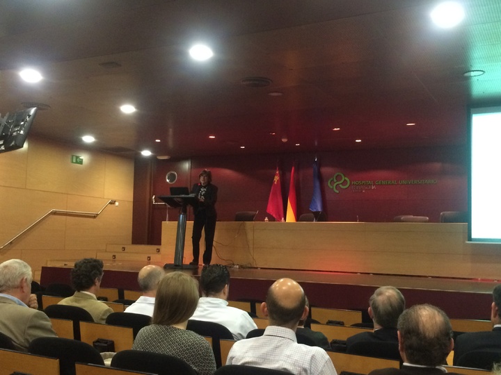Conferencia de la directora del Centro Nacional de Epidemiología, Isabel Noguer, en el Hospital Reina Sofía
