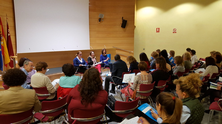 Reuni&oacute;n con concejales de Asuntos Sociales