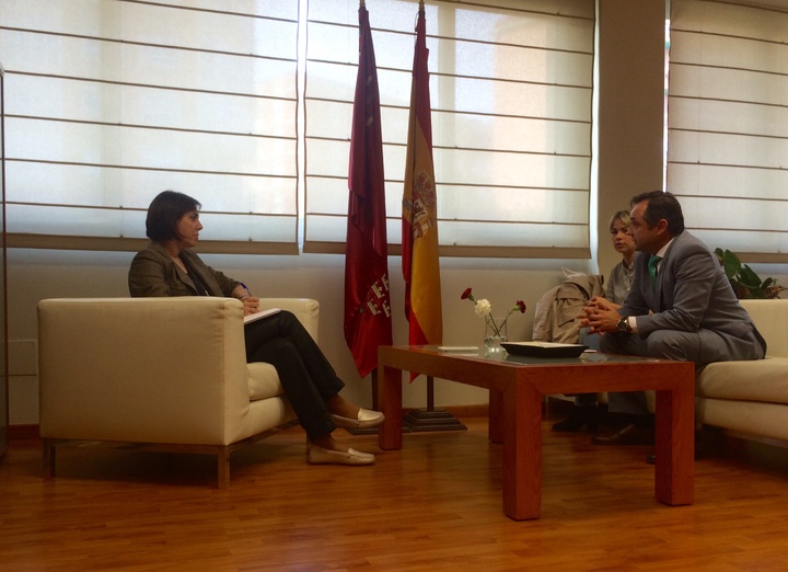 Reunión con el Colegio Oficial de Dietistas-Nutricionistas