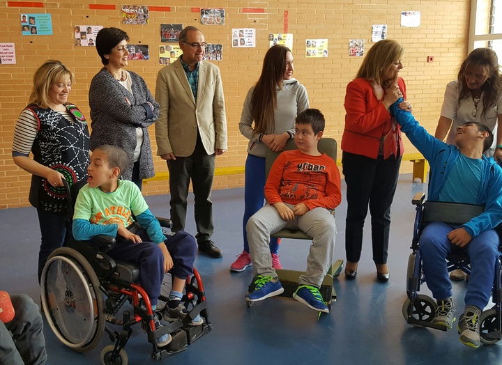 Visita centro de educación especial 'Primitiva López' de Cartagena