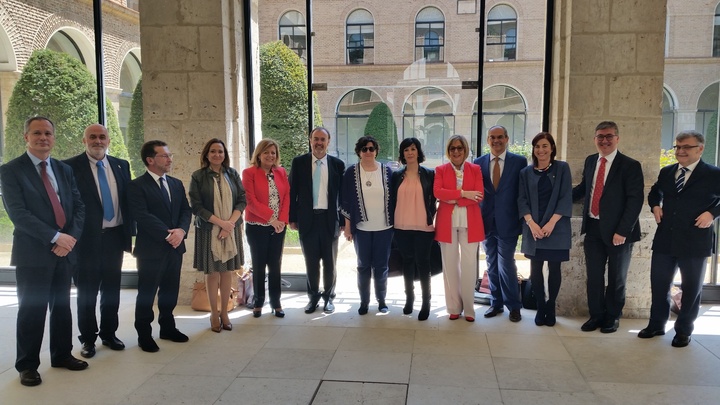 La consejera de Educación y Universidades participa en el 'Foro de Formación Profesional de Castilla y León: nuevos desafíos'