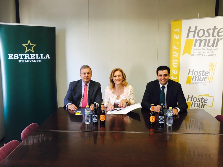 El Servicio Regional de Empleo y Formación apoya la formación práctica de estudiantes de hostelería