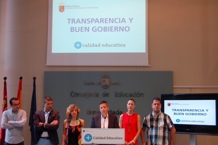La Comunidad lleva la transparencia, el buen gobierno y los procesos de participación a los centros educativos