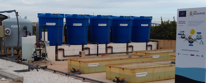 Instalación del sistema de descontaminación de aguas residuales mediante fotocatálisis solar