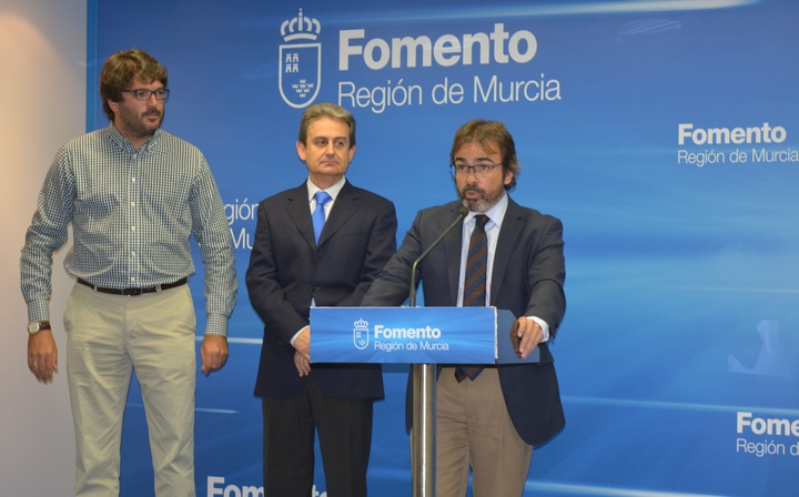 Presentación de la nueva señalética en las carreteras de la Región (1)