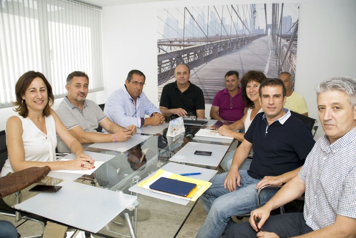 La directora general Carmen Teodora Morales visita las instalaciones de la ADS del Porcino de Lorca