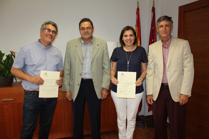 La consejera de Sanidad, nombrada pregonera de la Hermandad de Anderos Virgen de la Salud de Archena