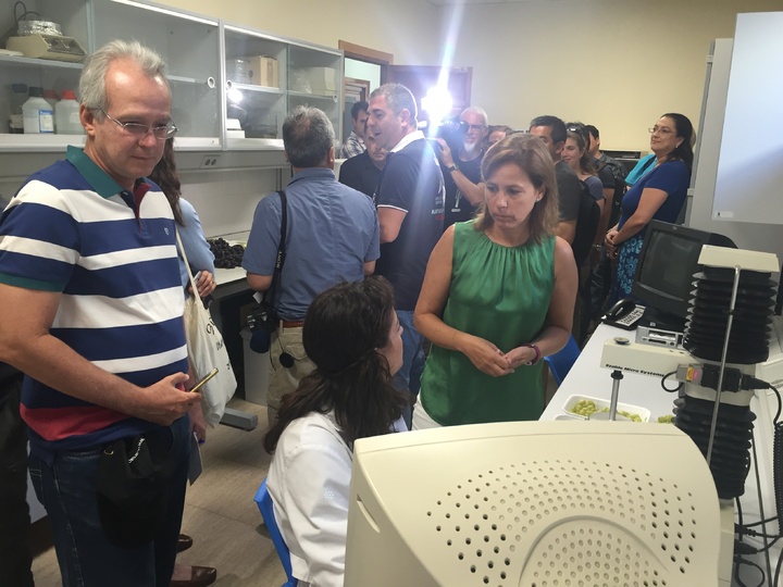 Visita productores uva de mesa del  hemisferio sur al IMIDA, Instituto Murciano de Investigación y Desarrollo Agrario y Alimentario
