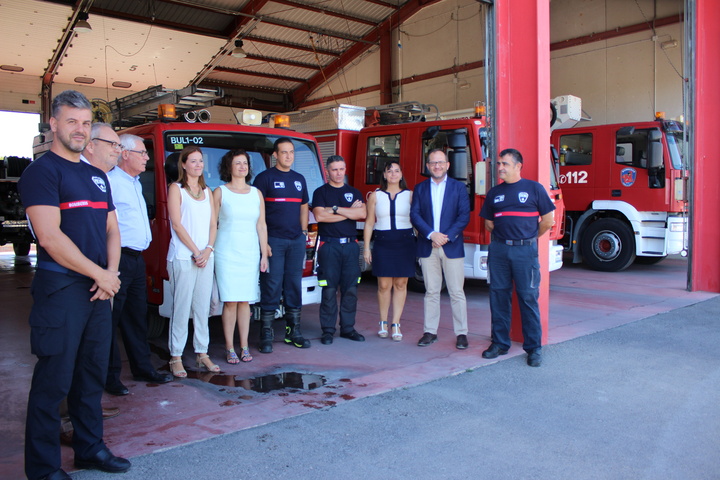 La consejera de Presidencia visita el parque de bomberos de Águilas y alaba su capacidad de respuesta